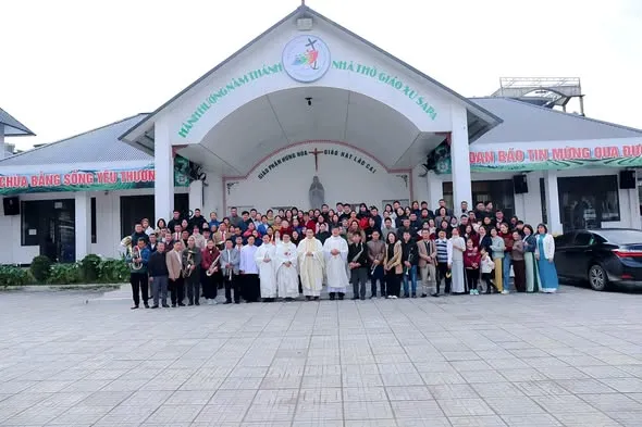 Hành hương Năm Thánh 2025 tại nhà thờ Sa Pa – ảnh 3